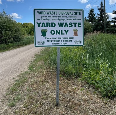 yard_waste_signage.jpg